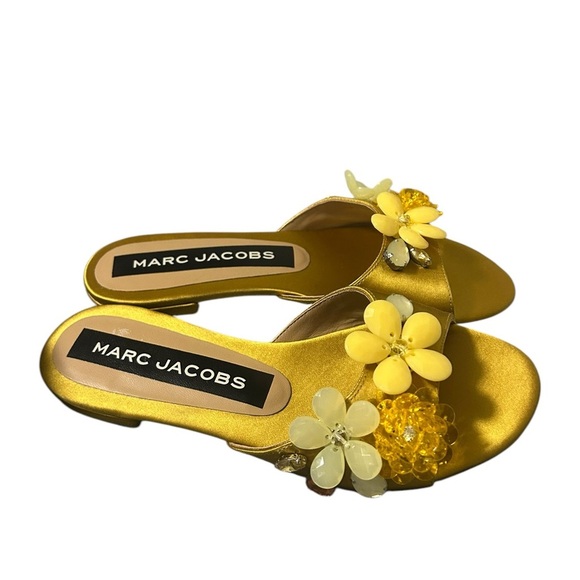 NWOB Marc Jacob's Clara Embellished Slide in Gold Size 36.5 (US Size 6) - Picture 4 of 8